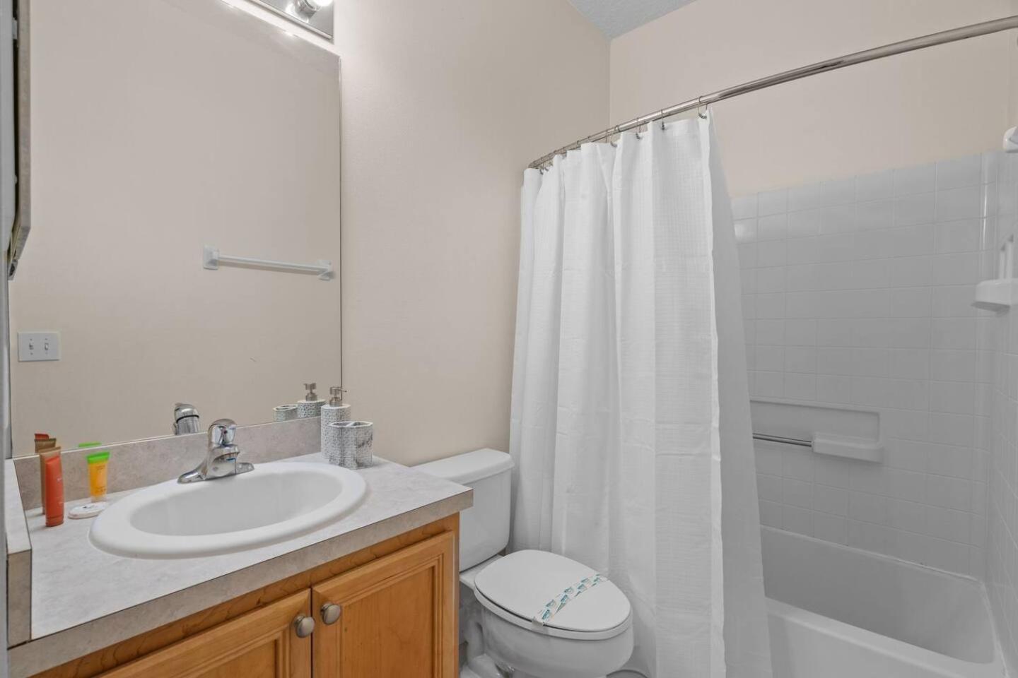 6 Bedroom 5 Bathroom Emerald Island 2601 Ib 基西米 外观 照片